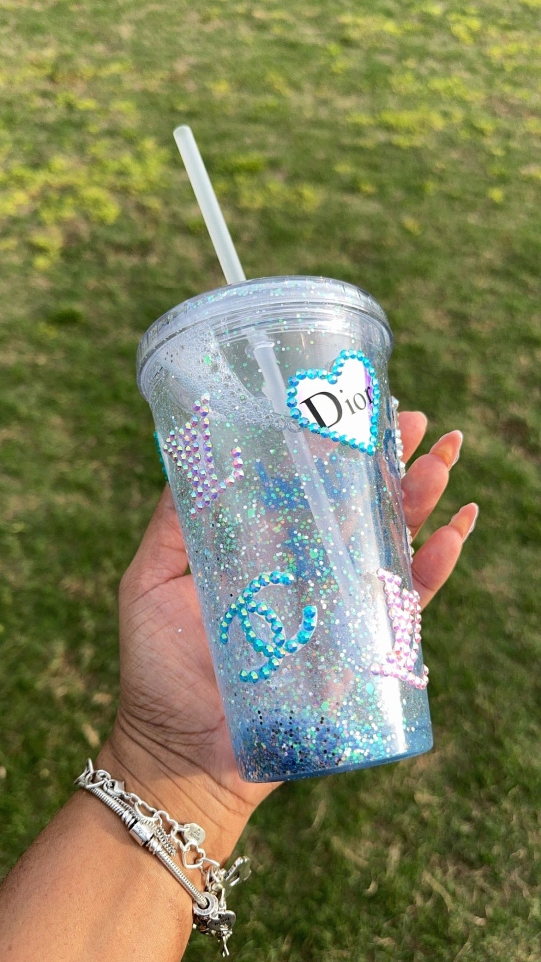 Cup Lovers and Trendsetters