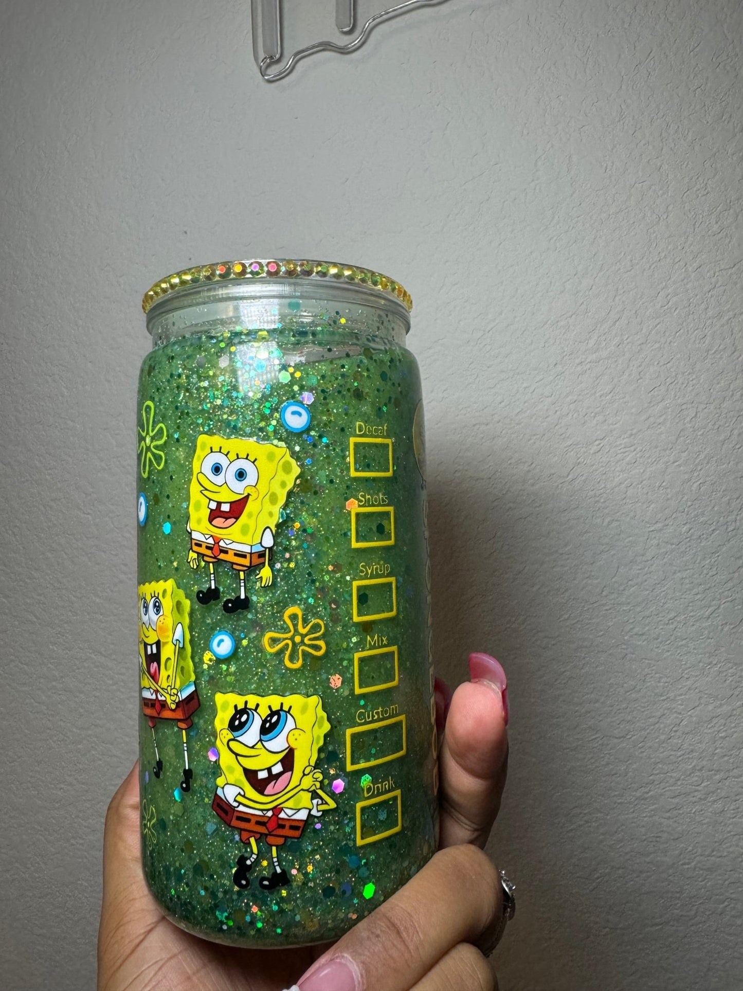 SpongeBob Glitter Snowglobe 16oz Tumbler Cup